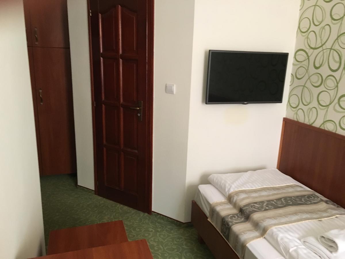 Partium Hotel Szeged Buitenkant foto
