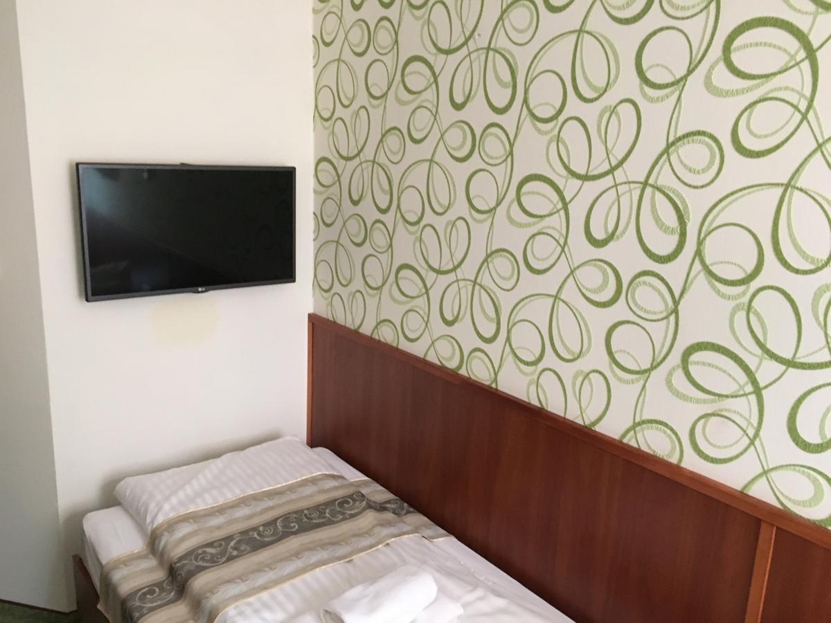 Partium Hotel Szeged Buitenkant foto
