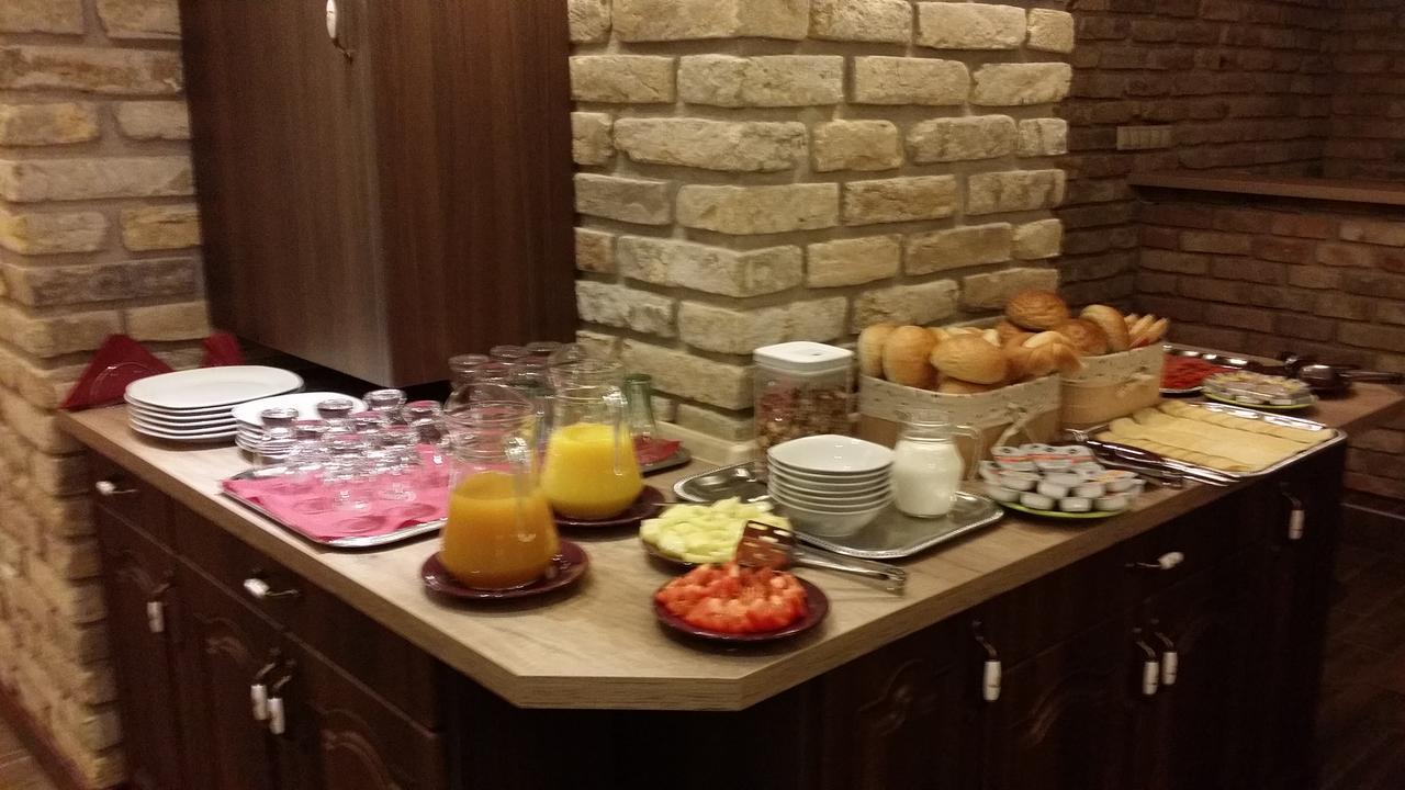 Partium Hotel Szeged Buitenkant foto