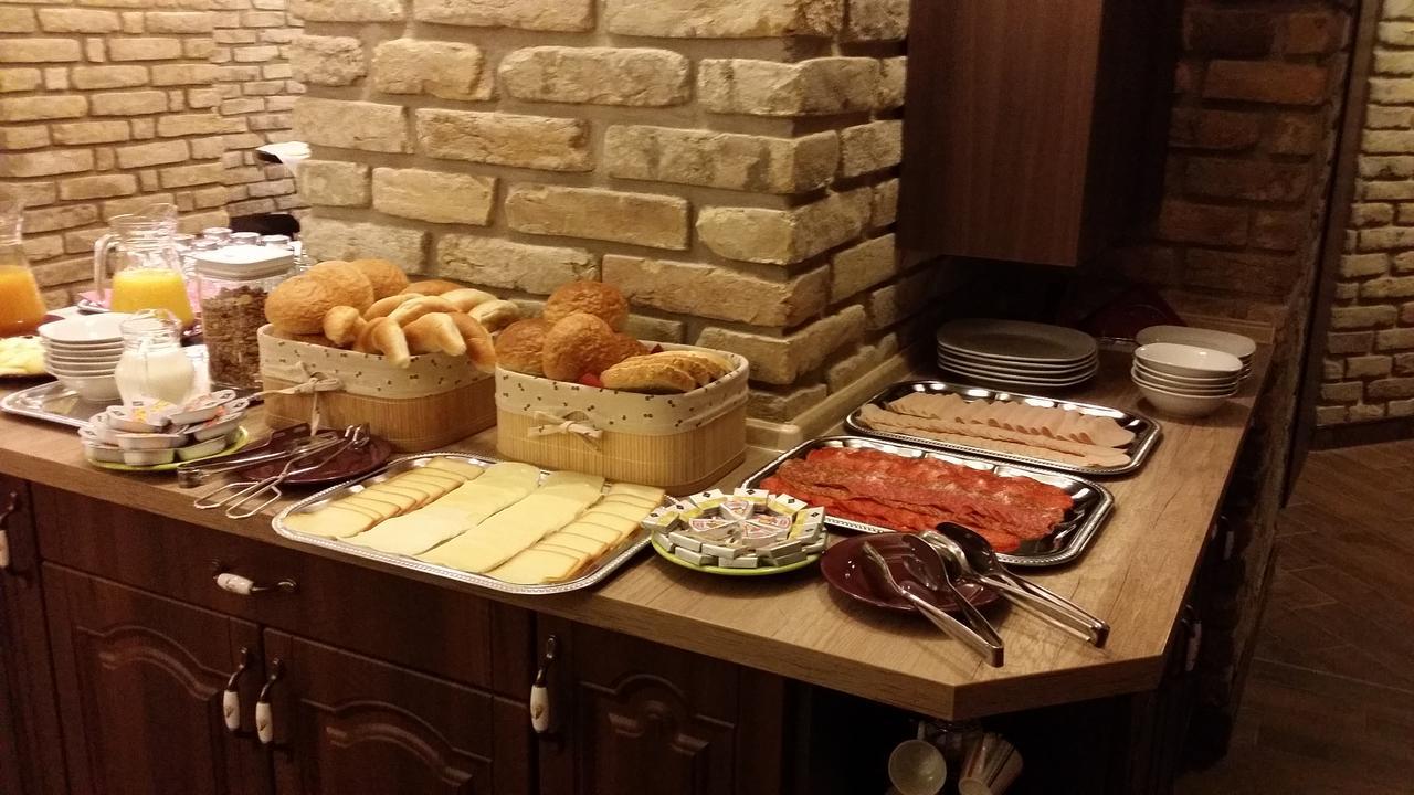 Partium Hotel Szeged Buitenkant foto